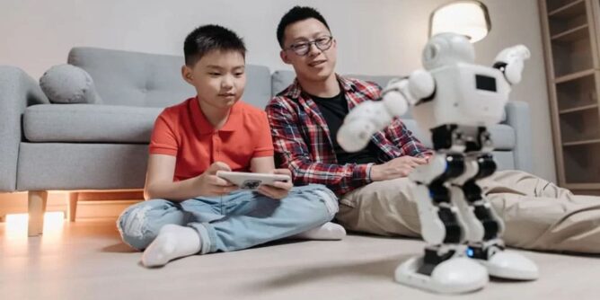 Anak-anak belajar robotika sebagai bagian dari pengembangan keterampilan STEM yang menyenangkan